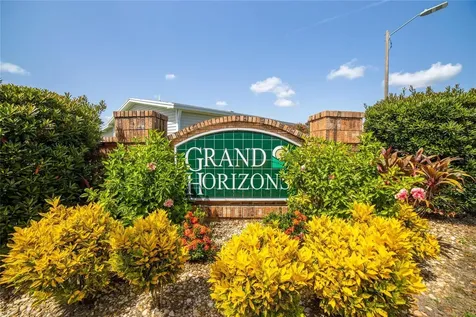 37622 New Horizons Boulevard Zephyrhills FL 33541