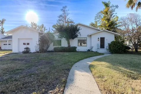116 23rd Street W Bradenton FL 34205