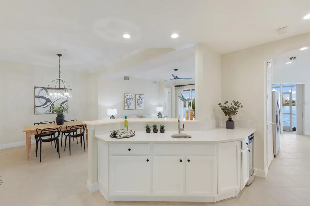 6409 Moorings Point Circle Lakewood Ranch FL 34202