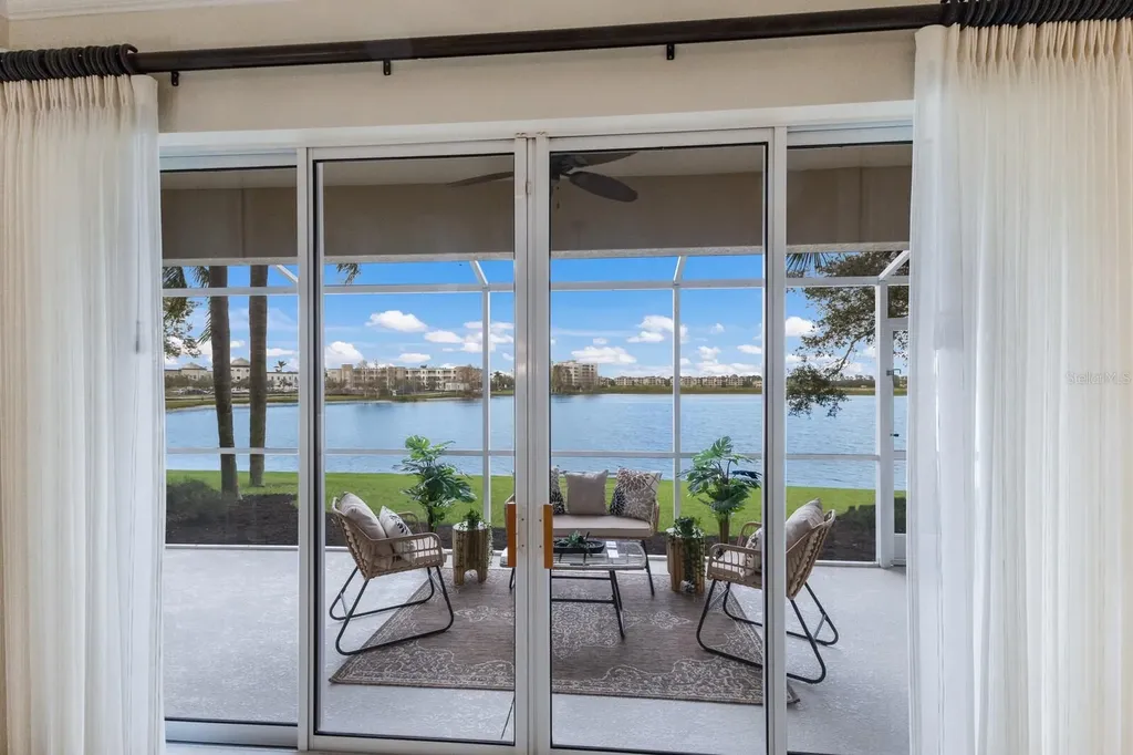 6409 Moorings Point Circle Lakewood Ranch FL 34202