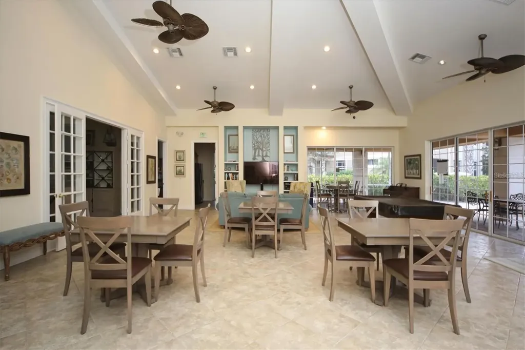 6409 Moorings Point Circle Lakewood Ranch FL 34202