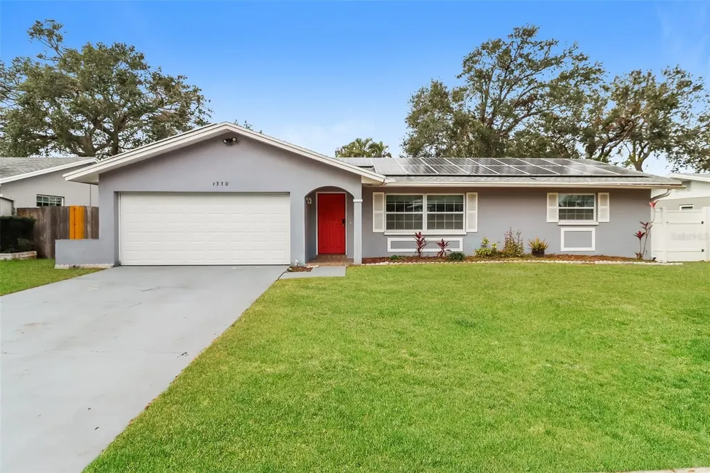 1370 Leona Drive Largo FL 33770