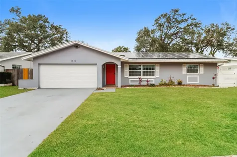 1370 Leona Drive Largo FL 33770