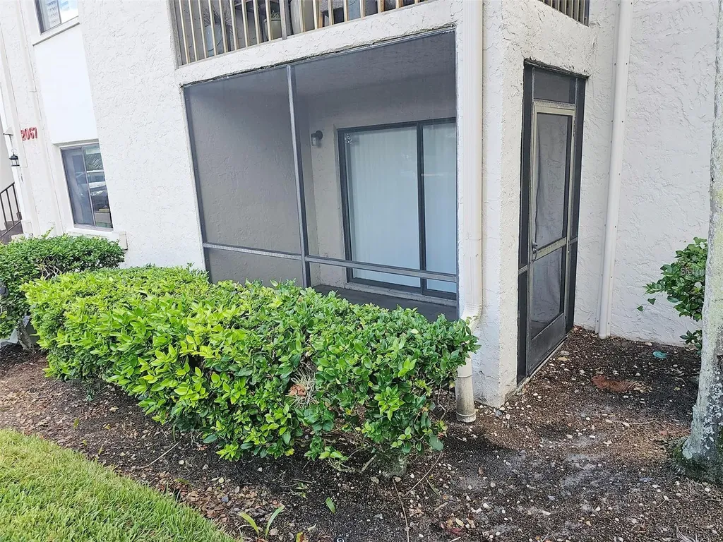 2067 Hunters Glen Drive Dunedin FL 34698