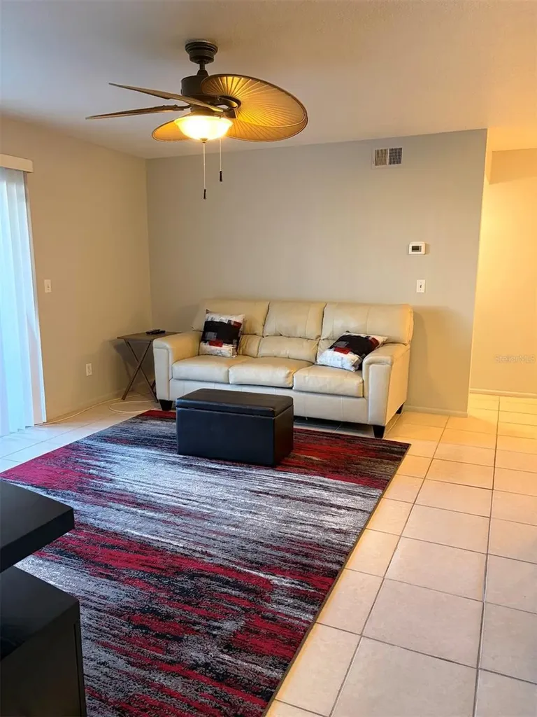 2067 Hunters Glen Drive Dunedin FL 34698