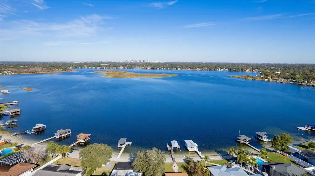 5006 Monet Avenue Belle Isle FL 32812