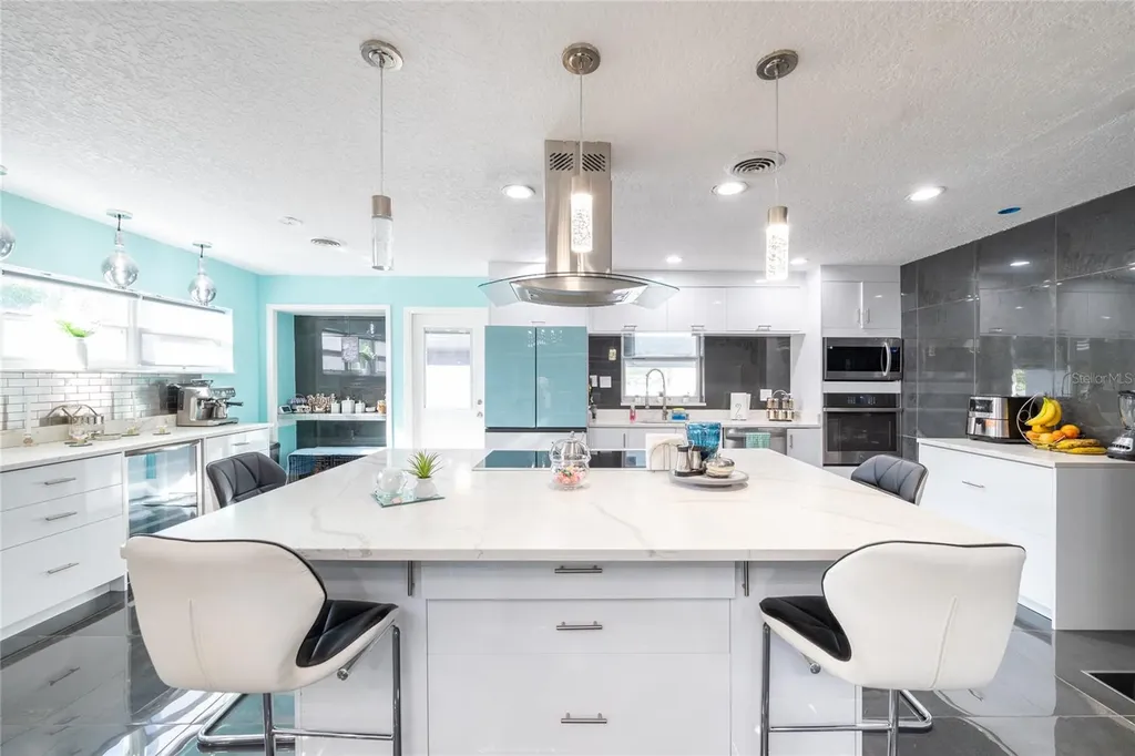 5006 Monet Avenue Belle Isle FL 32812