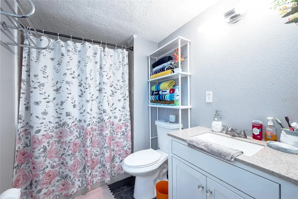 5006 Monet Avenue Belle Isle FL 32812