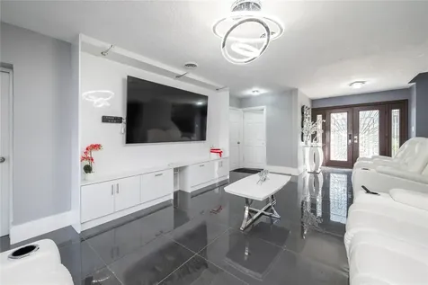 5006 Monet Avenue Belle Isle FL 32812