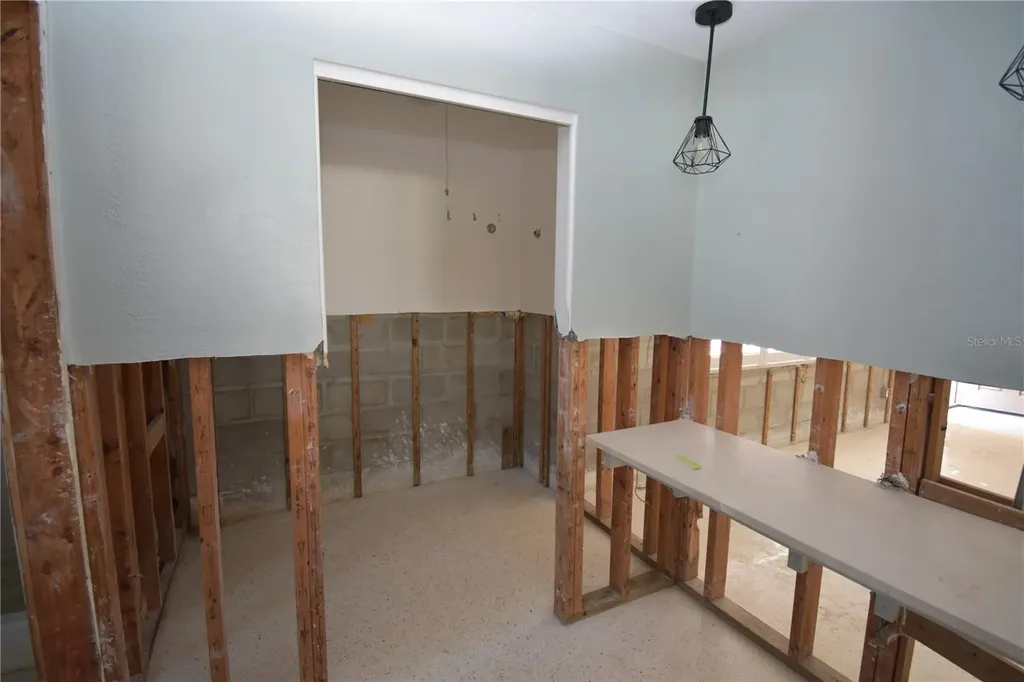 1755 Georgia Avenue NE St Petersburg FL 33703