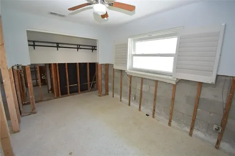 1755 Georgia Avenue NE St Petersburg FL 33703