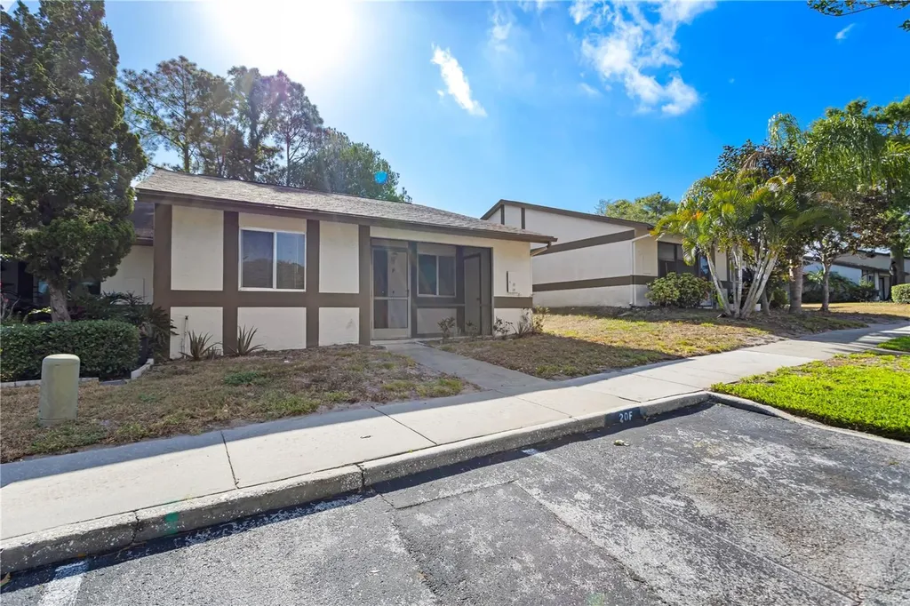 2948 Bancroft Circle E Palm Harbor FL 34683