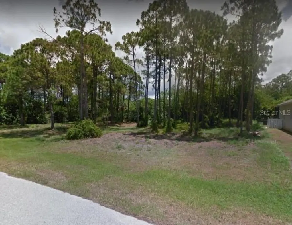 5 Pine Valley Place Rotonda West FL 33947