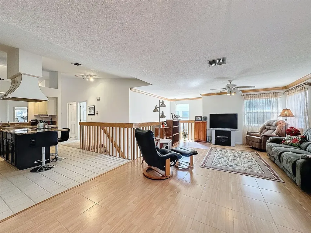1203 Clays Trail Oldsmar FL 34677
