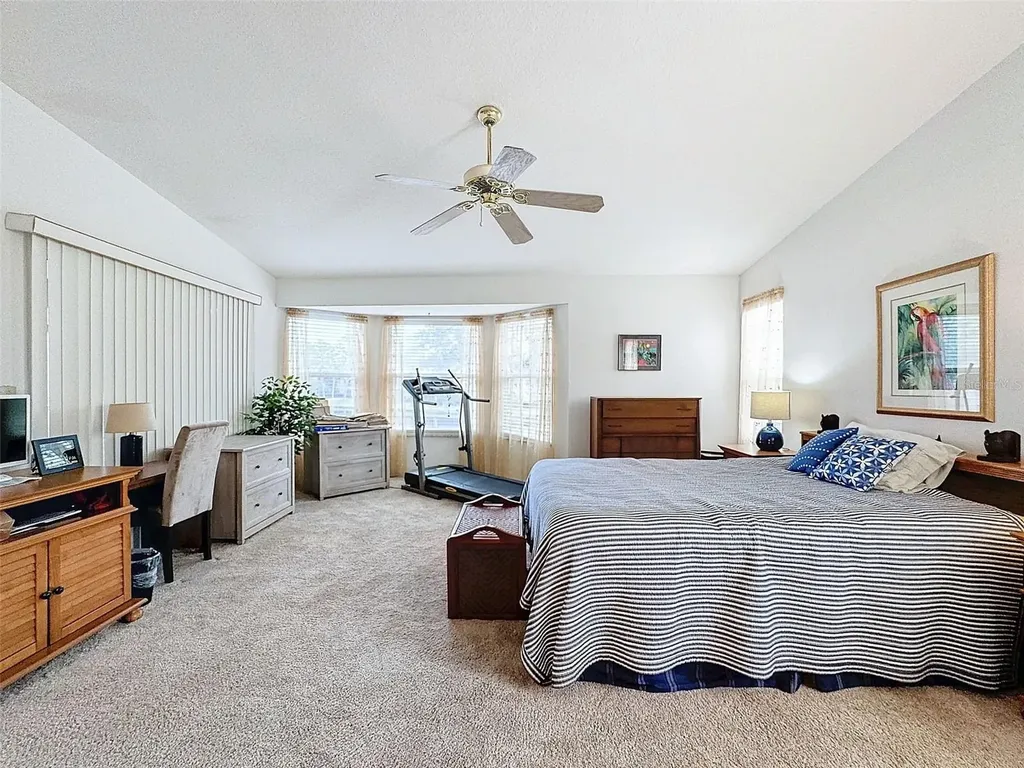 1203 Clays Trail Oldsmar FL 34677