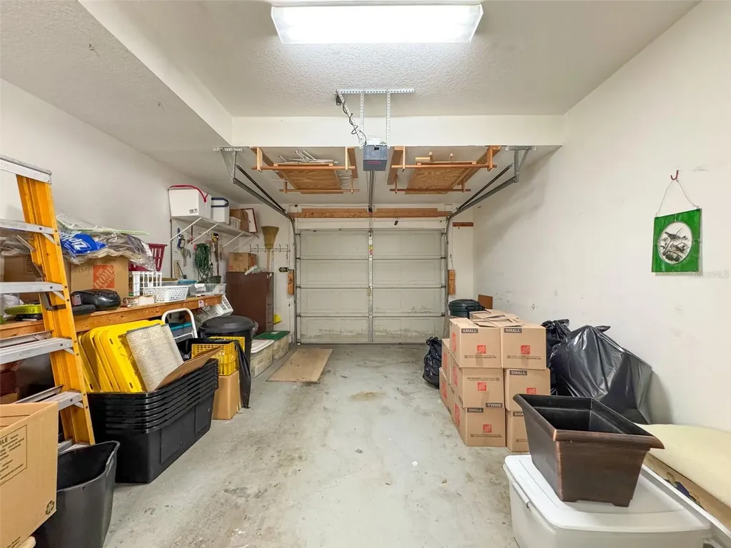 1203 Clays Trail Oldsmar FL 34677