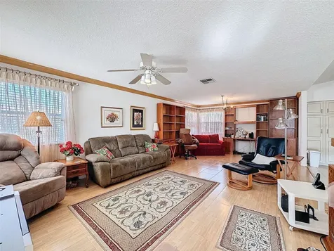 1203 Clays Trail Oldsmar FL 34677