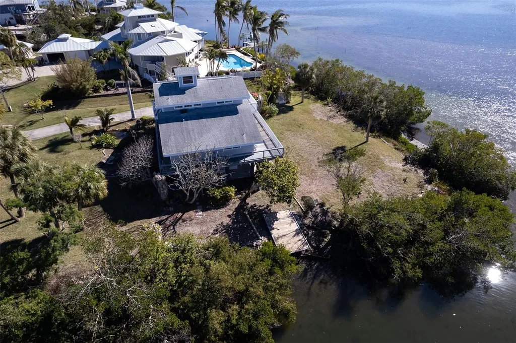 145 Burns Road Terra Ceia FL 34250