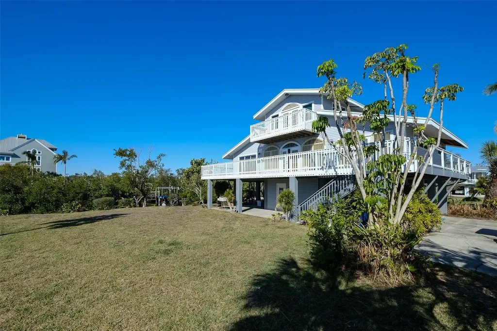 145 Burns Road Terra Ceia FL 34250