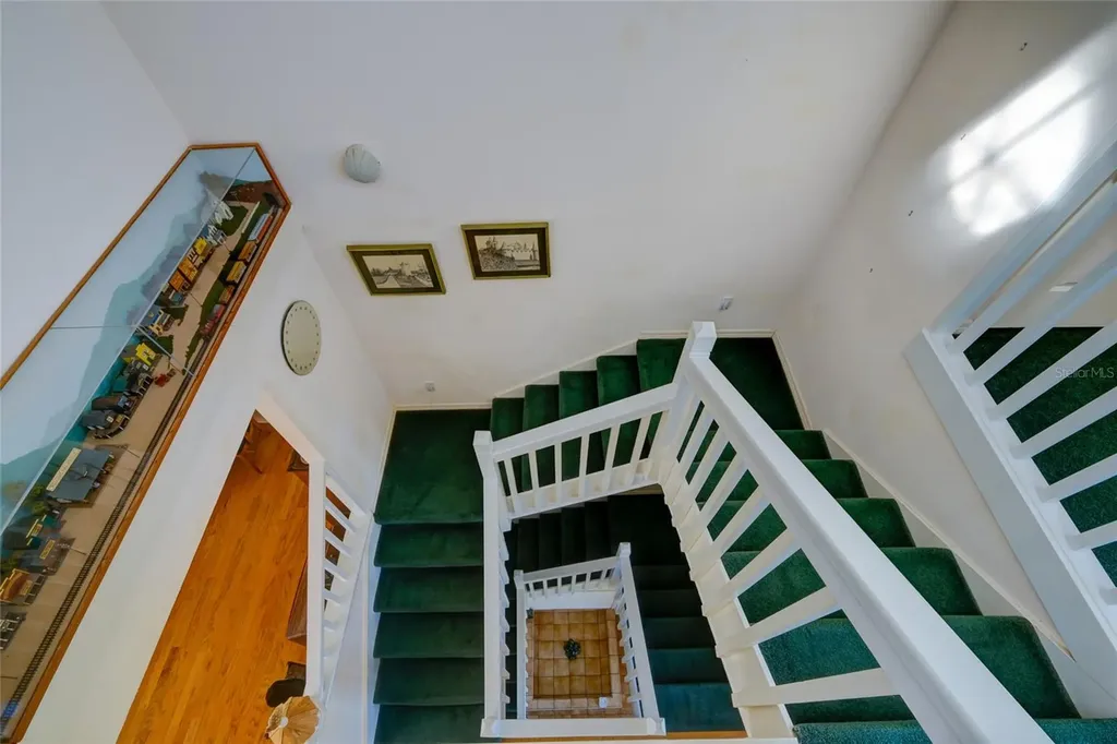 145 Burns Road Terra Ceia FL 34250