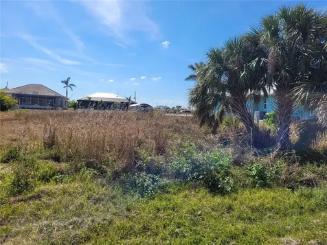 15268 Taurus Circle Port Charlotte FL 33981