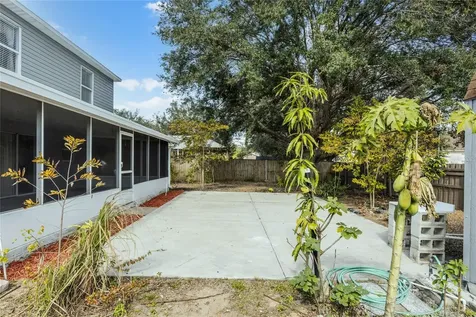 1605 S Mary Street Eustis FL 32726