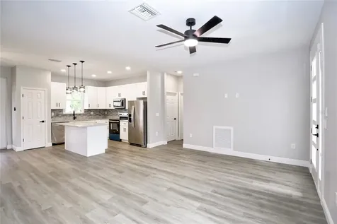 4510 Boabadilla Avenue Sebring FL 33872
