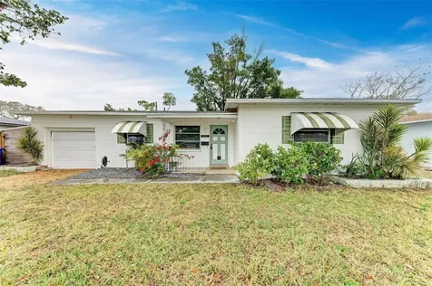 3601 Yardley Avenue N St Petersburg FL 33713