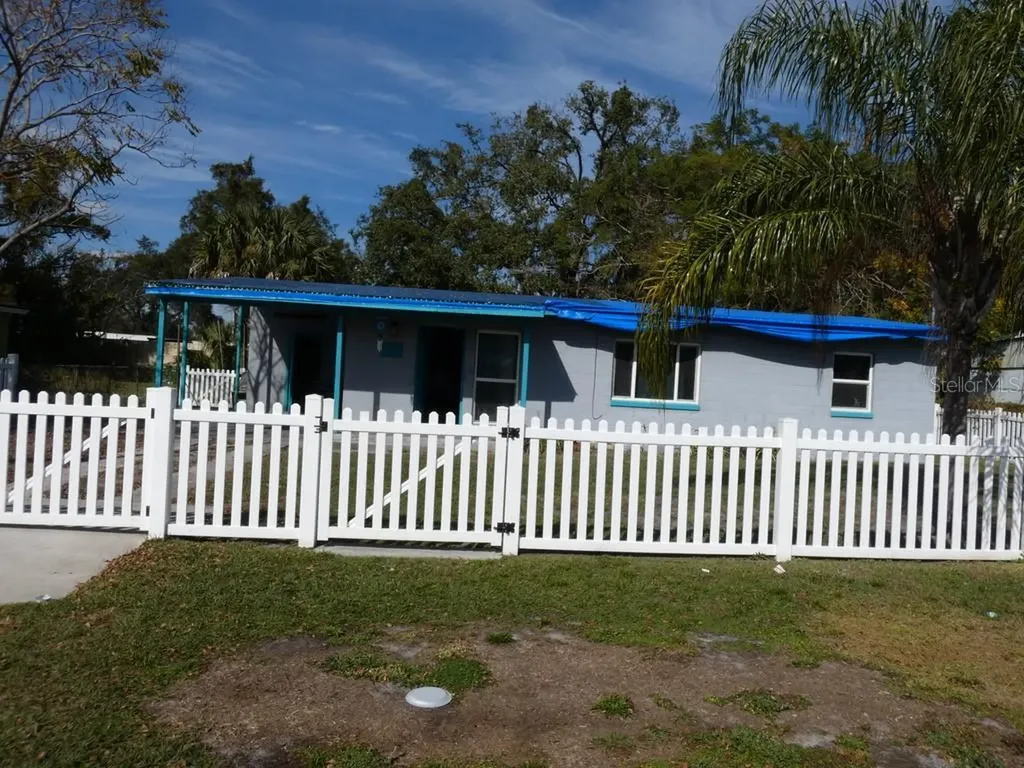 4911 W Concord Avenue Orlando FL 32808