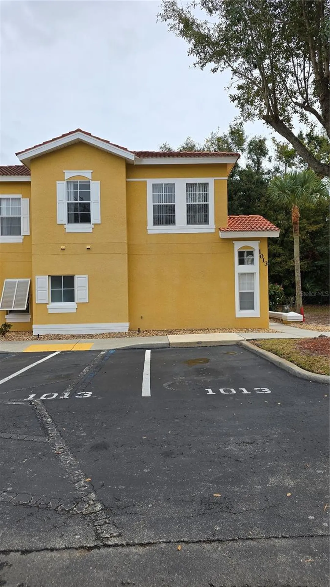 1013 Park Ridge Circle Kissimmee FL 34746