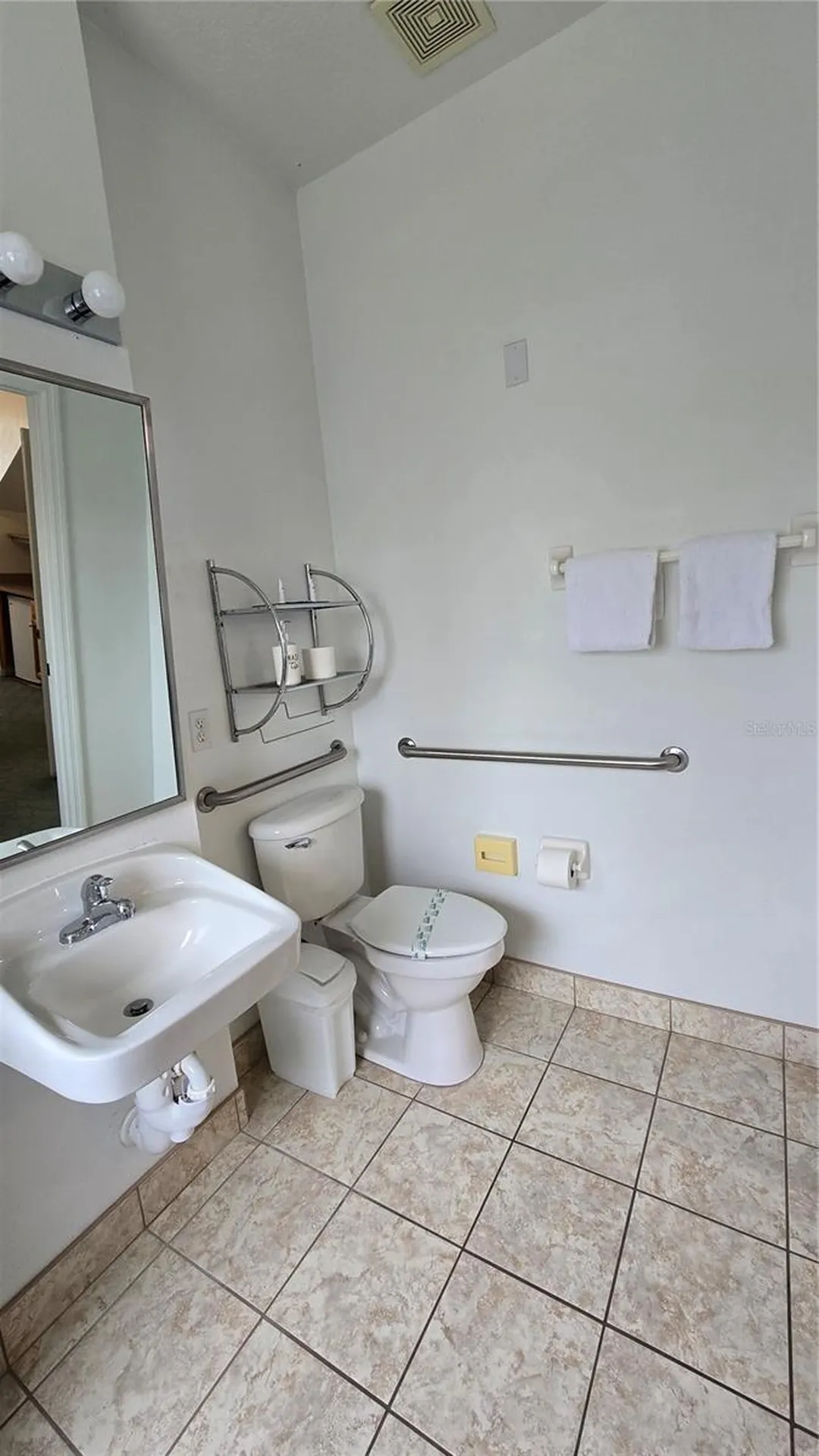 1013 Park Ridge Circle Kissimmee FL 34746