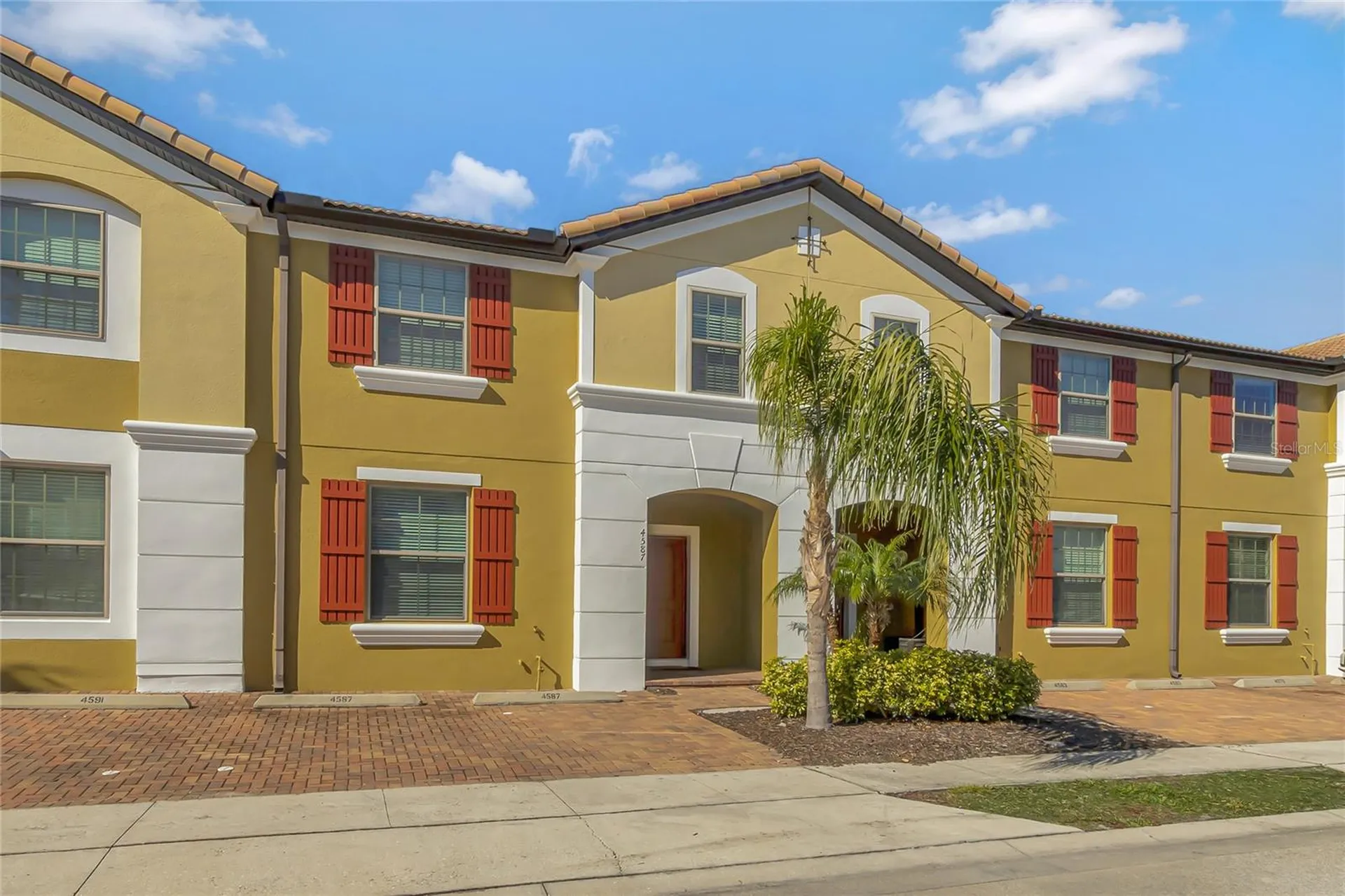 4587 Terrasonesta Drive Davenport FL 33837