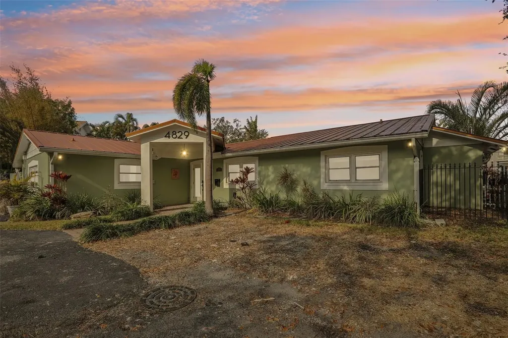 4829 W San Miguel Street Tampa FL 33629