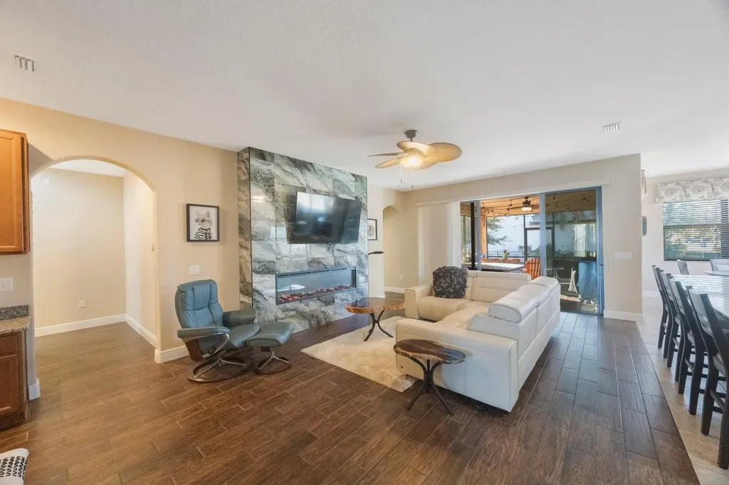 2564 Grand Cypress Boulevard Palm Harbor FL 34684