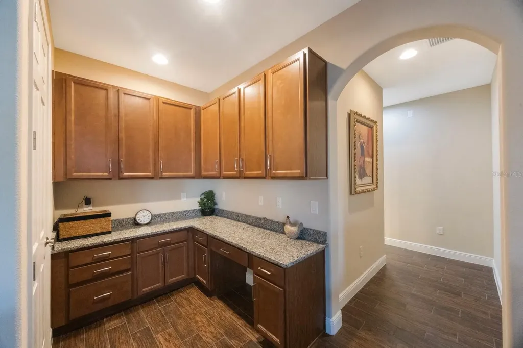 2564 Grand Cypress Boulevard Palm Harbor FL 34684