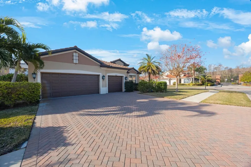 2564 Grand Cypress Boulevard Palm Harbor FL 34684