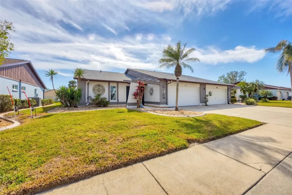 545 Foxwood Boulevard Englewood FL 34223