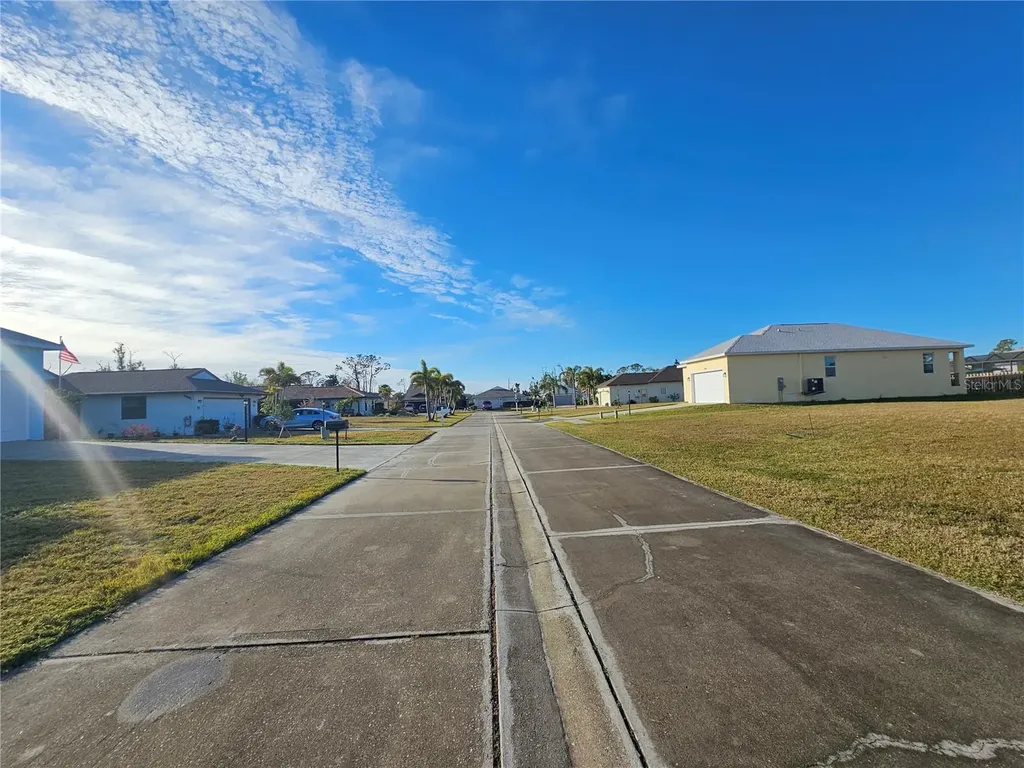 4294 Oak Terrace Circle Port Charlotte FL 33953