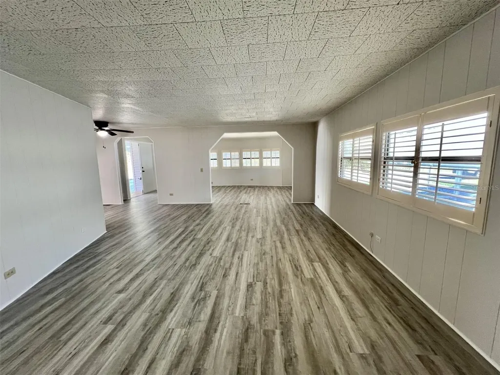 149 Royal Palm Drive Leesburg FL 34748