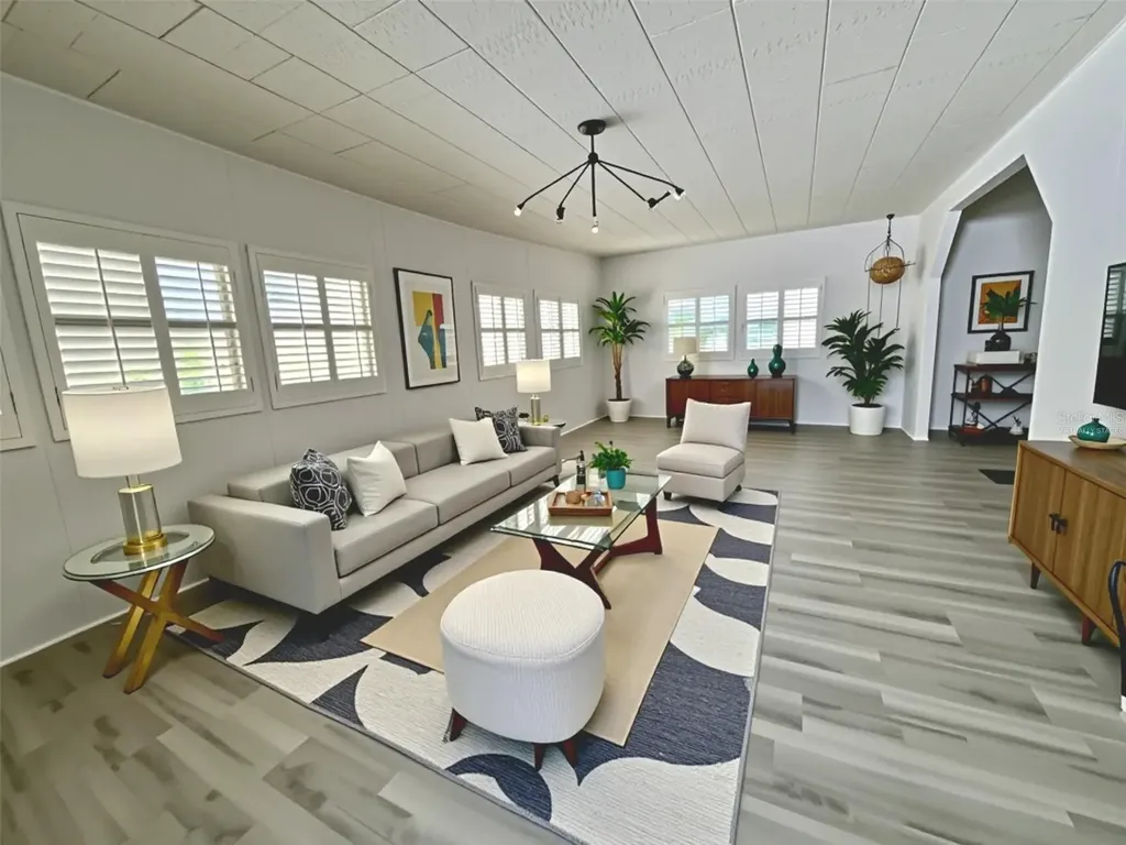 149 Royal Palm Drive Leesburg FL 34748