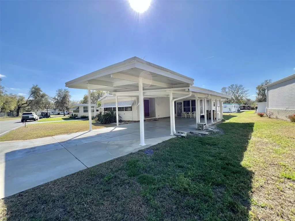 149 Royal Palm Drive Leesburg FL 34748