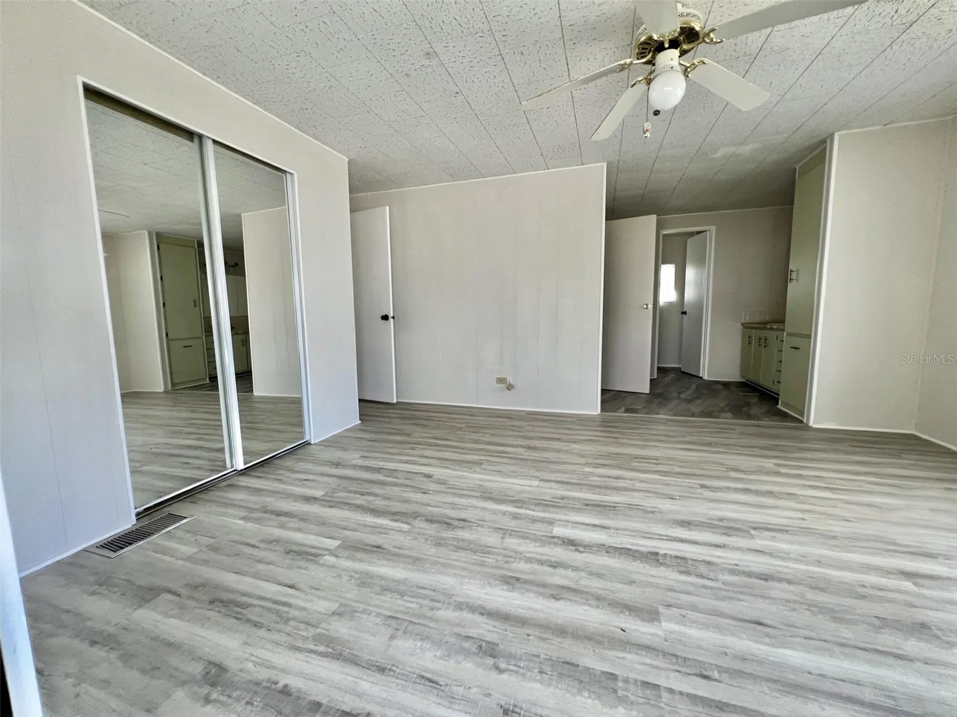 149 Royal Palm Drive Leesburg FL 34748