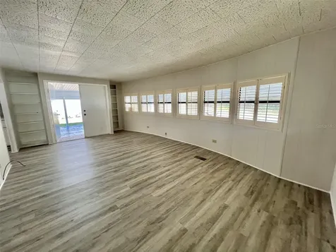 149 Royal Palm Drive Leesburg FL 34748