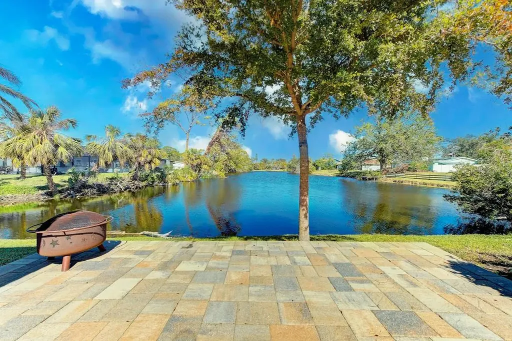 309 South Drive Nokomis FL 34275