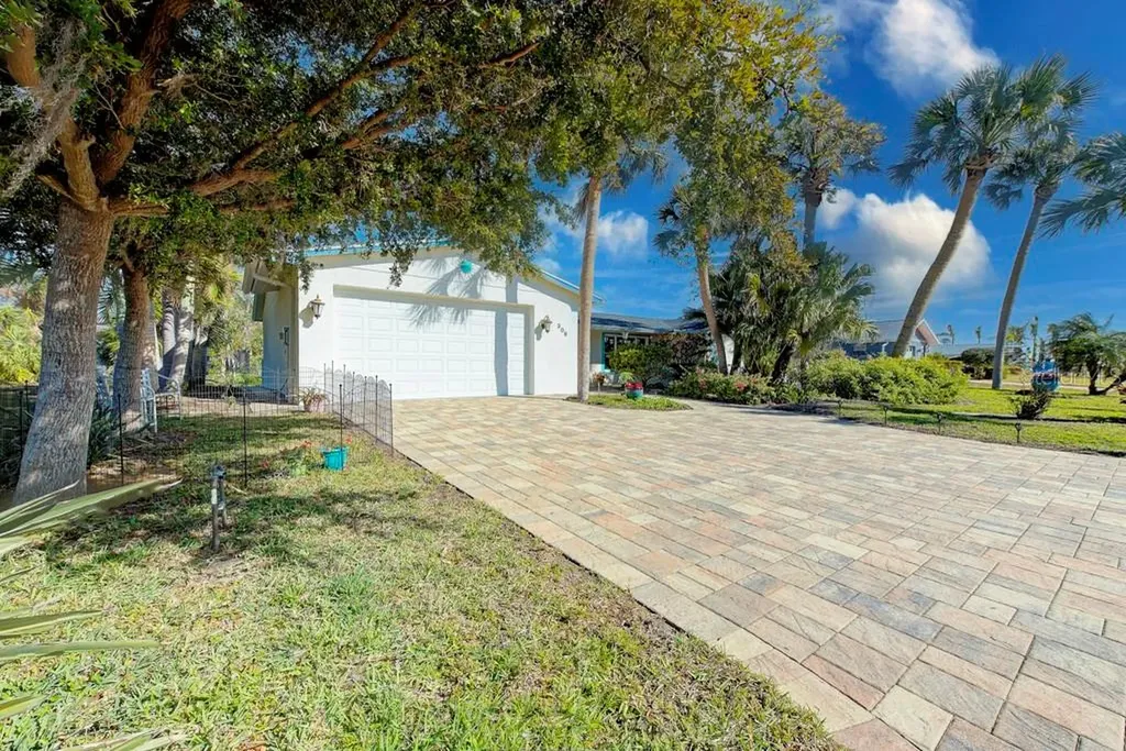 309 South Drive Nokomis FL 34275