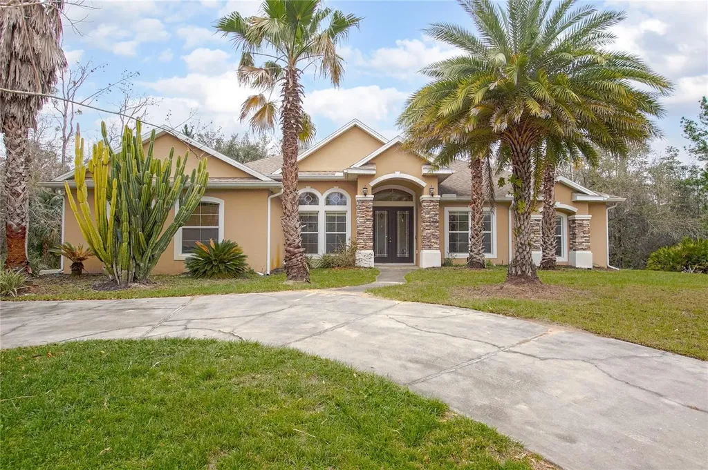 43747 Choctaw Street Deland FL 32720