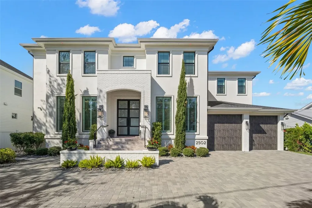 2502 S Dundee Street Tampa FL 33629