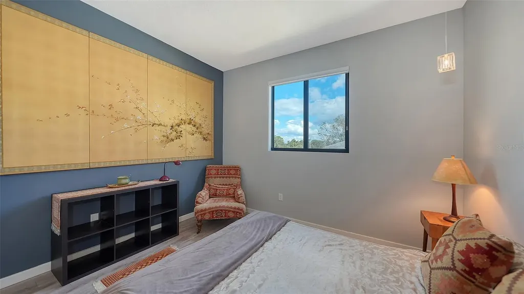 2434 Wood Street Sarasota FL 34237