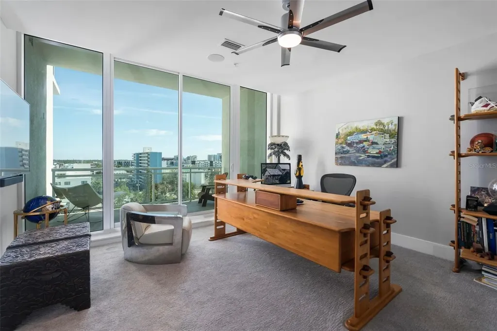 540 N Tamiami Trail Sarasota FL 34236