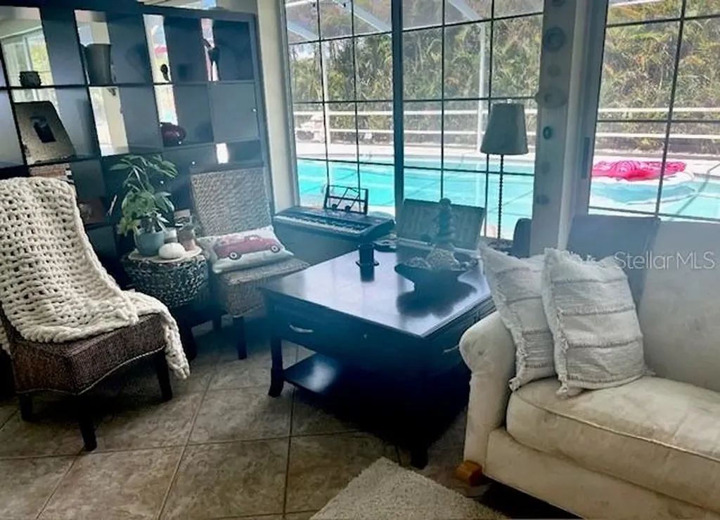 1624 Sea Breeze Drive Tarpon Springs FL 34689